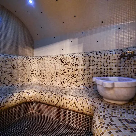Apartahotel Onegin & Thermal Zone 3*